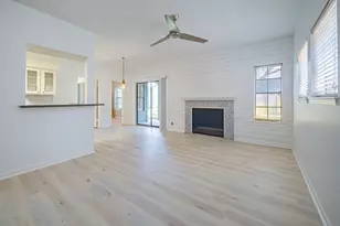 210 Oak Bay St, Rockport, TX 78382 - Photo 3