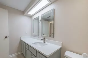 210 Oak Bay St, Rockport, TX 78382 - Photo 27