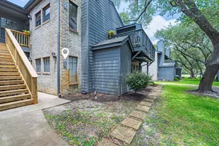 210 Oak Bay St, Rockport, TX 78382 - Photo 33