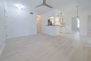 210 Oak Bay St, Rockport, TX 78382 - Photo 5