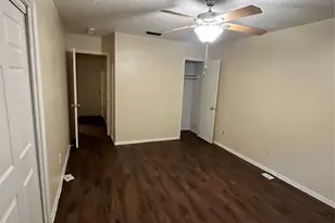 4702 Rocking Chair Rd, Austin, TX 78744 - Photo 27