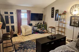 5212 Downs Dr, Austin, TX 78721 - Photo 5