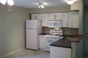 5212 Downs Dr, Austin, TX 78721 - Photo 15