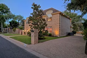 5805 Tom Wooten Dr, Austin, TX 78731 - Photo 3
