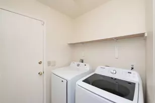 12710 Possum Hollow Dr, Austin, TX 78729 - Photo 21