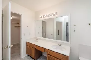 12710 Possum Hollow Dr, Austin, TX 78729 - Photo 17