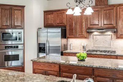 3006 Hawthorne Cove, Georgetown, TX 78628 - Photo 15