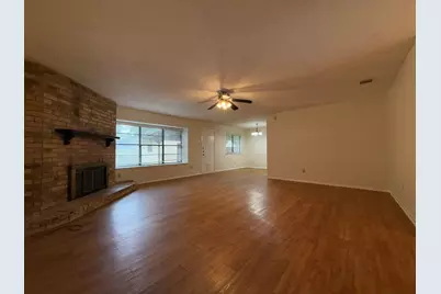305 Kimberly Drive, Austin, TX 78745 - Photo 3