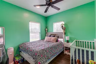 130 Los Arcos Rd, Elgin, TX 78621 - Photo 15