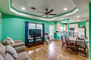 130 Los Arcos Rd, Elgin, TX 78621 - Photo 5