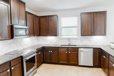 2950 E Old Settlers Boulevard #36, Round Rock, TX 78665 - Photo 11