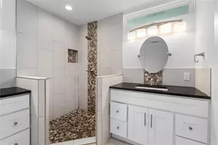 6414 Kenilworth Dr, Austin, TX 78723 - Photo 13