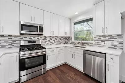 6414 Kenilworth Drive, Austin, TX 78723 - Photo 7