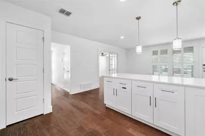 6414 Kenilworth Drive, Austin, TX 78723 - Photo 9