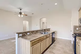 3032 Douglas Fir Dr, New Braunfels, TX 78130 - Photo 3