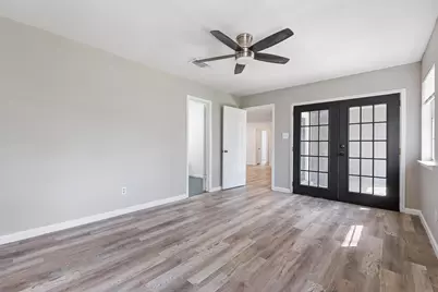 1106 Hackberry Drive, Marble Falls, TX 78654 - Photo 9