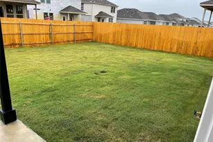 105 Onna St, Taylor, TX 76574 - Photo 19