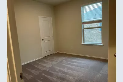 105 Onna Street, Taylor, TX 76574 - Photo 11