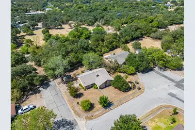 5003 Timber Wolf Circle, Austin, TX 78727 - Photo 25