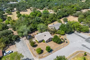 5003 Timber Wolf Cir, Austin, TX 78727 - Photo 25