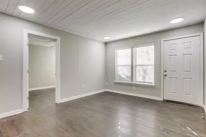 5216 McCarty W #7, Austin, TX 78749 - Photo 3