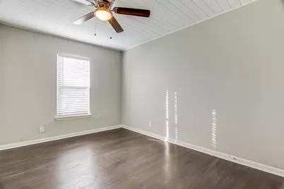 5216 McCarty W #7, Austin, TX 78749 - Photo 17