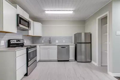 5216 McCarty W #7, Austin, TX 78749 - Photo 15