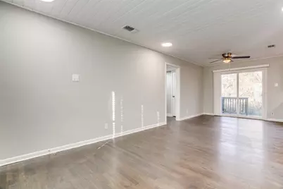 5216 McCarty W #7, Austin, TX 78749 - Photo 7