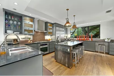 1402 Alta Vista Avenue, Austin, TX 78704 - Photo 9