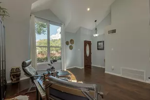 1433 Elm Brook Dr, Austin, TX 78758 - Photo 3