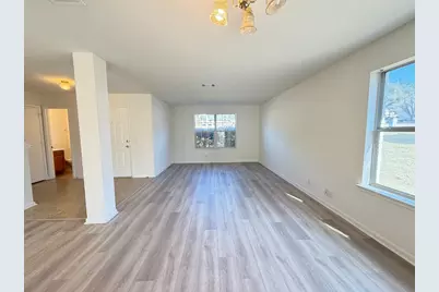 1913 Overland, Leander, TX 78641 - Photo 3