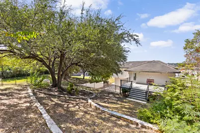 1228 Challenger, Lakeway, TX 78734 - Photo 37