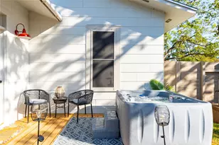 510 N Orange St, Fredericksburg, TX 78624 - Photo 23