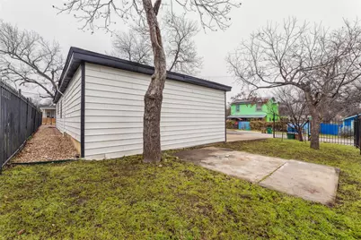 2105 E 17th Street, Austin, TX 78702 - Photo 7