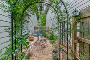8518 Cahill Dr, Austin, TX 78729 - Photo 5