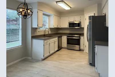 8709 Cretys Cove, Austin, TX 78745 - Photo 5