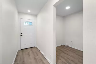 6512 Arnold Drive, Austin, TX 78723 - Photo 5