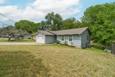 6512 Arnold Drive, Austin, TX 78723 - Photo 3