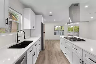 6512 Arnold Dr, Austin, TX 78723 - Photo 11