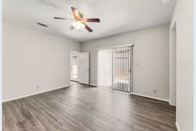 5737 N Scout Island Circle, Austin, TX 78731 - Photo 9