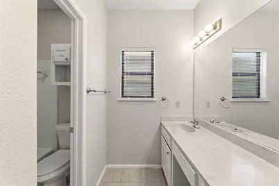 5737 N Scout Island Circle, Austin, TX 78731 - Photo 11