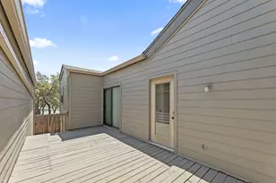 5737 N Scout Island Cir, Austin, TX 78731 - Photo 17