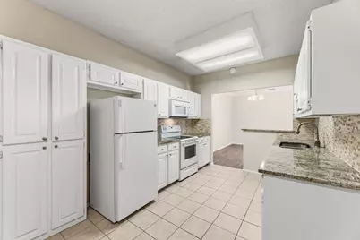 5737 N Scout Island Circle, Austin, TX 78731 - Photo 5