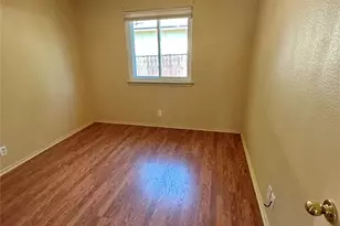 6913 Sabrina Dr, Austin, TX 78747 - Photo 19