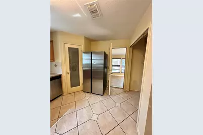 6913 Sabrina Drive, Austin, TX 78747 - Photo 11