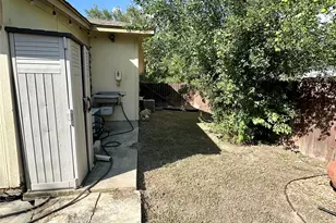 6913 Sabrina Dr, Austin, TX 78747 - Photo 37
