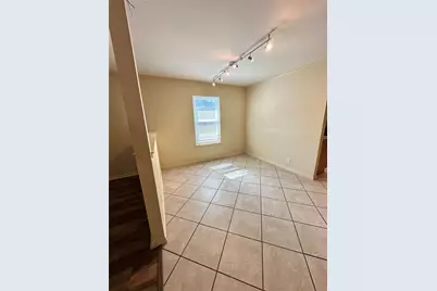 6913 Sabrina Drive, Austin, TX 78747 - Photo 7