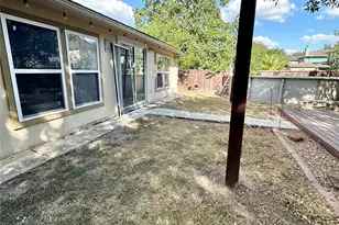 6913 Sabrina Dr, Austin, TX 78747 - Photo 35