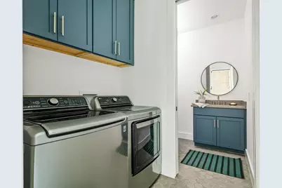 2014 E 2nd Street, Austin, TX 78702 - Photo 11