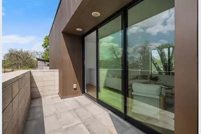 2014 E 2nd Street, Austin, TX 78702 - Photo 17